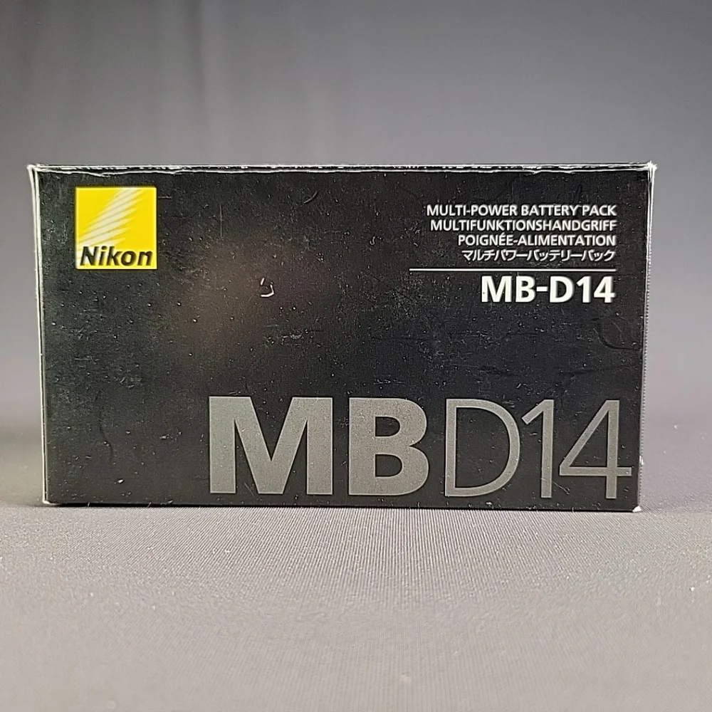 Nikon MB-D14 Battery New In Box. I Nevrr Used It.it Was A Backup Unit For Me.